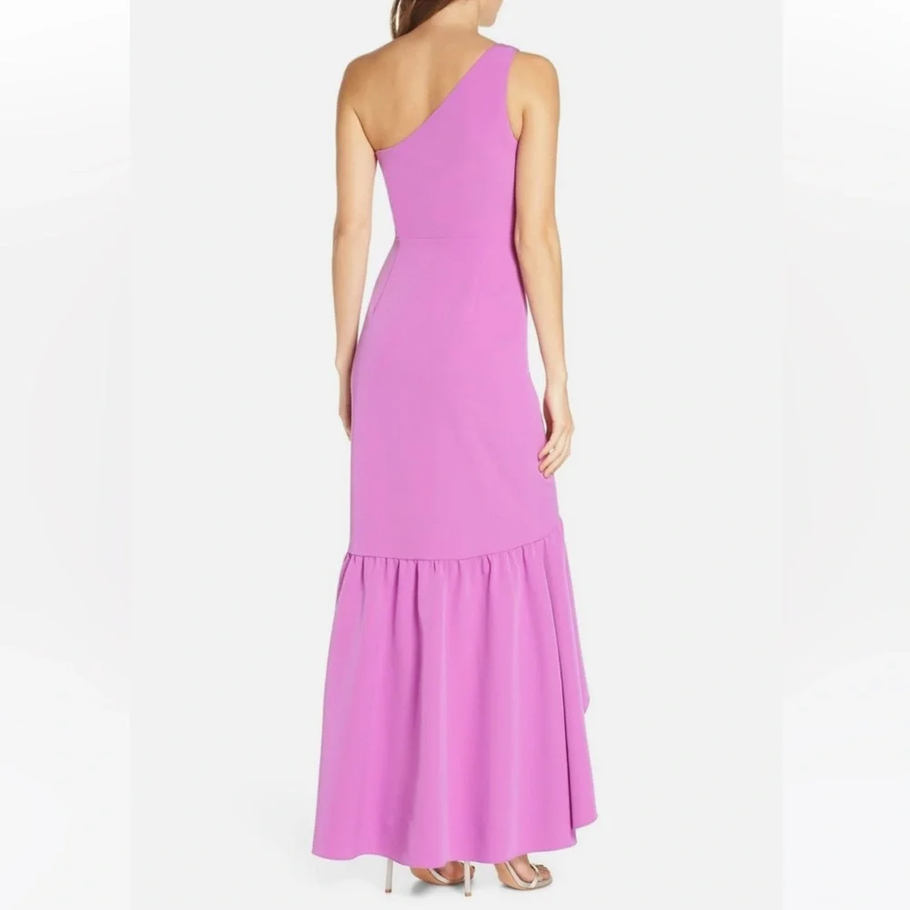 NWT Vince Camuto One Shoulder High/Low Gown - Picture 2 of 11